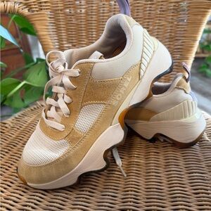 Sorel Women's Kinetic Sneakers, Tan/Cream, Size 6.5